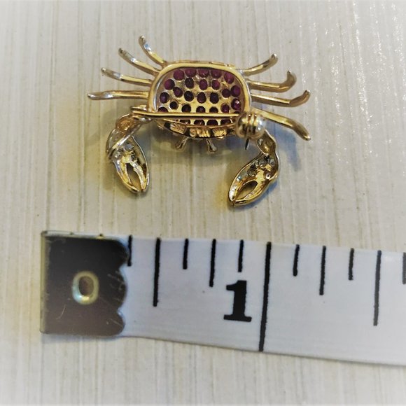 Ruby crab brooch - Picture 12 of 16
